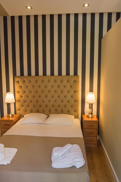مالقة Ab Apartamentos Trinidad الغرفة الصورة